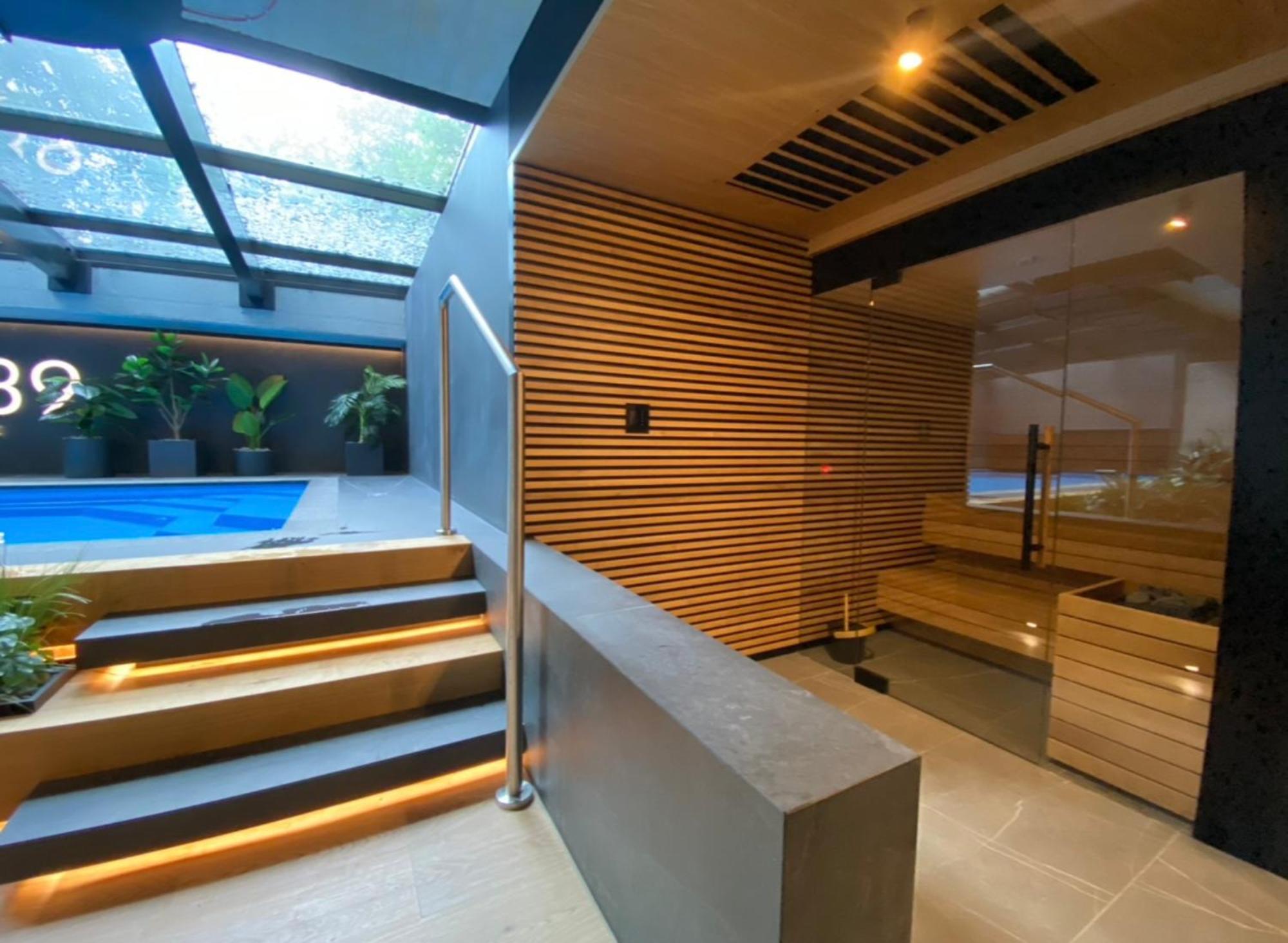 Vistula Avenue Apartment Free Parking, Swimming Pool, Sauna & Gym Краков Экстерьер фото
